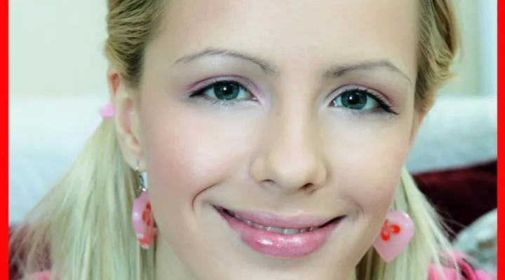 Русская пизда и попка блондинка отхватывает упругий хуй