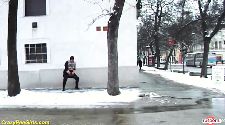 Золотой дождь на улицах России