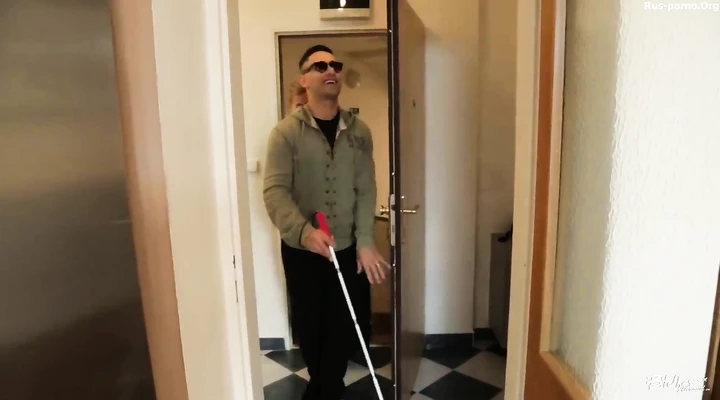 Чешскую телочку трахнул слепой мужик